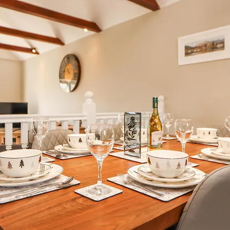 Squirrel Дом отдыха *